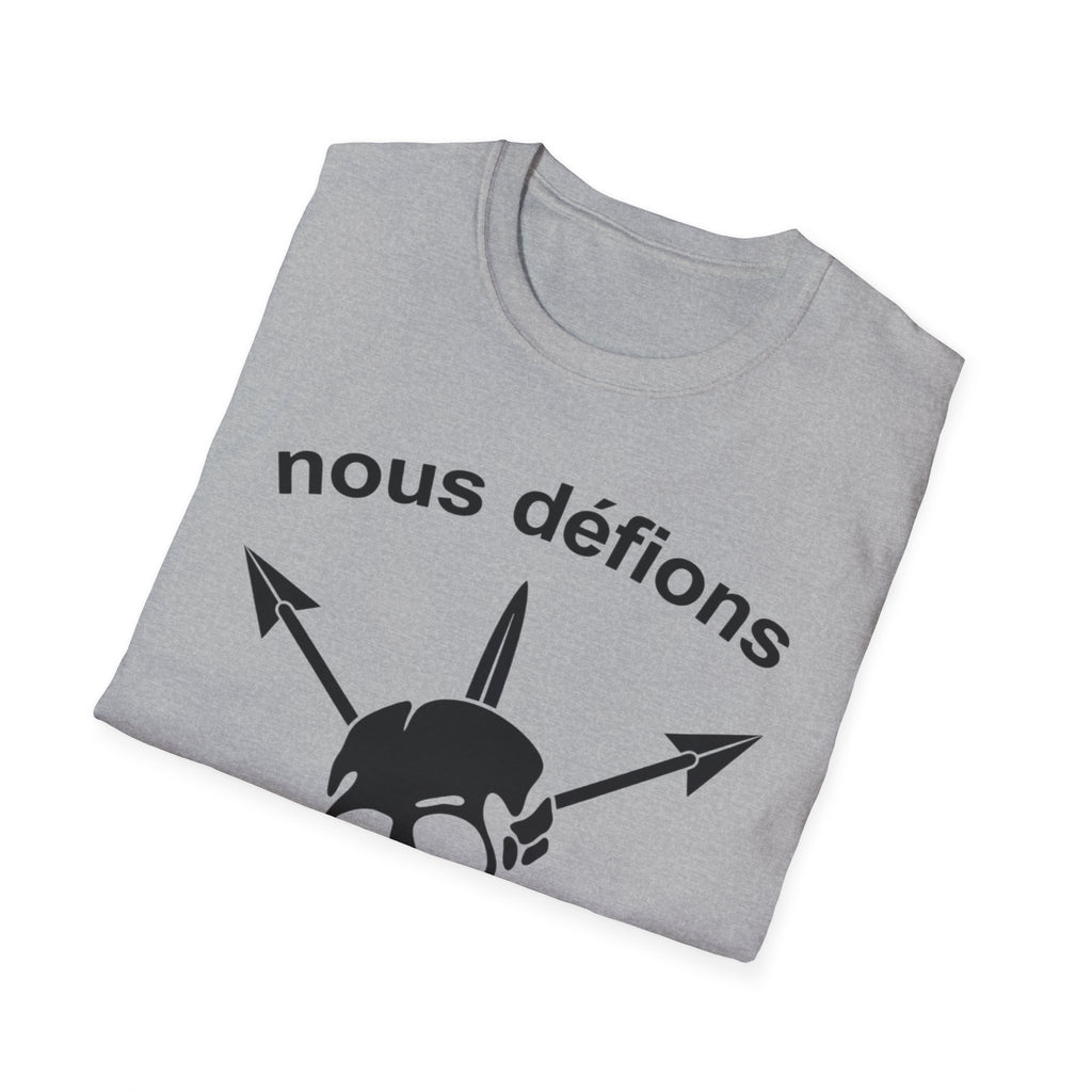 WW2 French Resistance Inspired T-Shirt Nous défions with skull and crossed bones